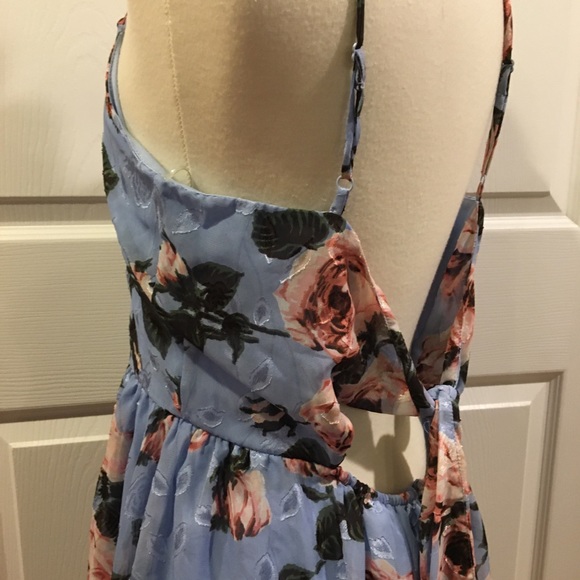 Miami Floral Halter Tie Back Dress - Picture 3 of 5